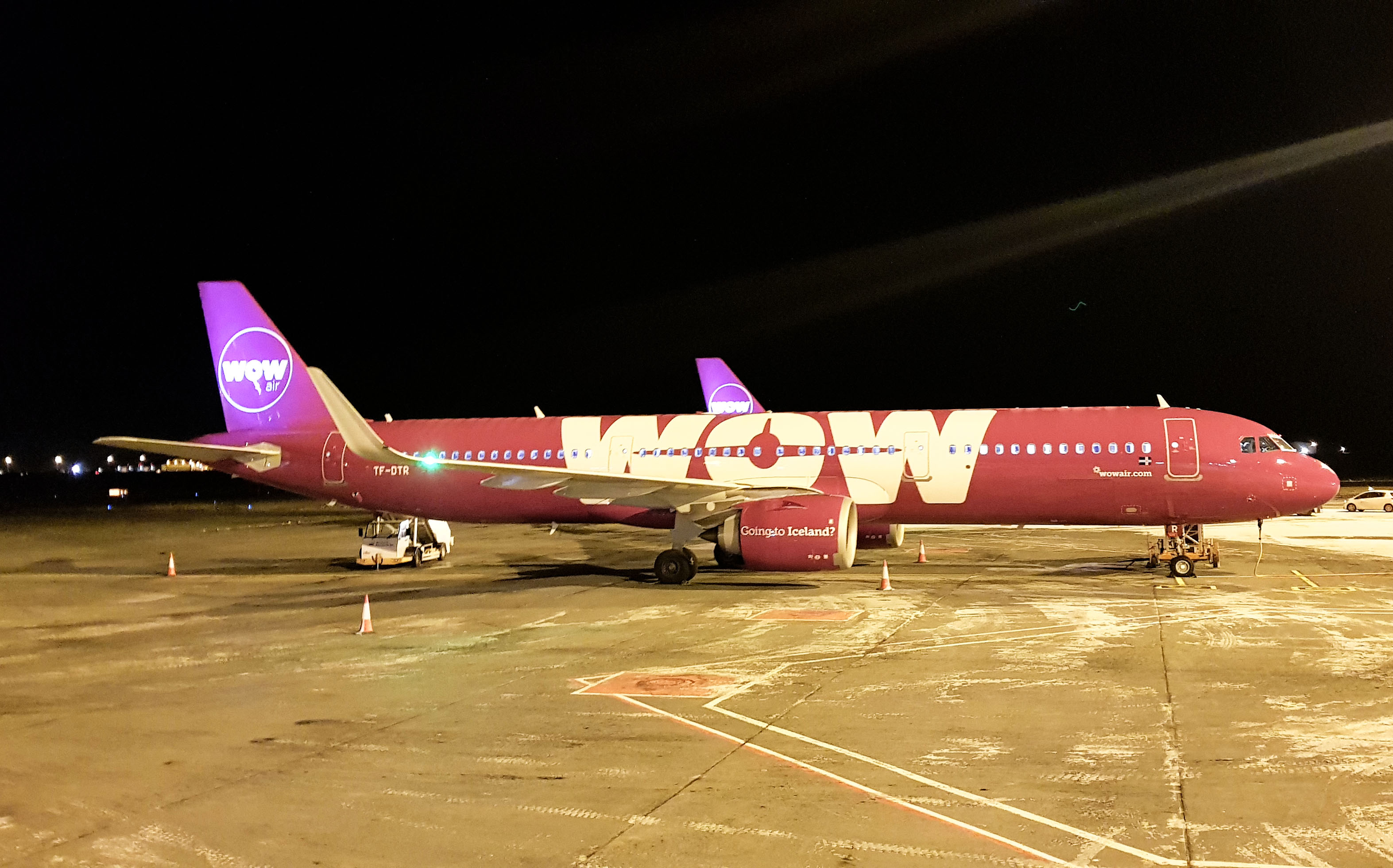 wow air delayed baggage